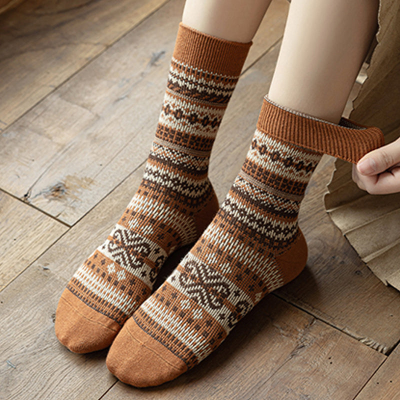 Chaussettes de style ethnique rétro
