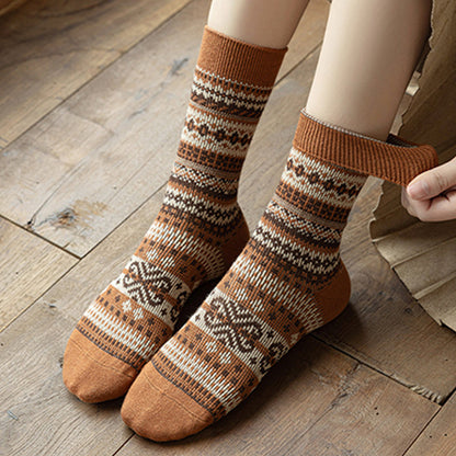 Chaussettes de style ethnique rétro